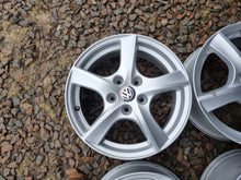 Laden Sie das Bild in den Galerie-Viewer, 4x Alufelge 16 Zoll 6.5" 5x112 46ET Glanz KBA49924 Skoda Octavia I Golf FEL4160365622hl