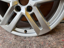 Laden Sie das Bild in den Galerie-Viewer, 1x Alufelge 17 Zoll 7.0" 5x112 42ET 8W0601025P Audi A4 B9 Rim Wheel FEL2005285498sg