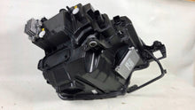 Laden Sie das Bild in den Galerie-Viewer, Frontscheinwerfer Skoda Karoq 57B941035B Links Scheinwerfer Headlight SCH4047996898ba
