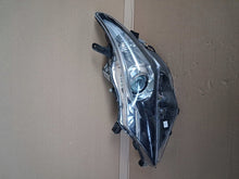 Load image into Gallery viewer, Frontscheinwerfer Toyota Auris 81170-02J61 Links Scheinwerfer Headlight SCH3358810372pj