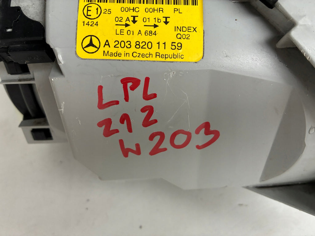 Frontscheinwerfer Mercedes-Benz W203 A2038201159 Links Scheinwerfer Headlight SCH6745109954nn