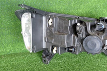 Laden Sie das Bild in den Galerie-Viewer, Frontscheinwerfer Dacia Sandero III Logan Jogger 260601750R Links Headlight SCH6438908376ck