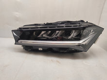 Load image into Gallery viewer, Frontscheinwerfer Skoda Superb 3P1941015 Full LED Links Scheinwerfer Headlight SCH9144923374sw