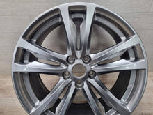 Laden Sie das Bild in den Galerie-Viewer, 1x Alufelge 19 Zoll 8.0&quot; 5x114.3 35ET 529102M150 Genesis Rim Wheel