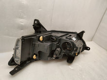 Laden Sie das Bild in den Galerie-Viewer, Frontscheinwerfer Dacia Sandero 260107978R Full LED Rechts Headlight