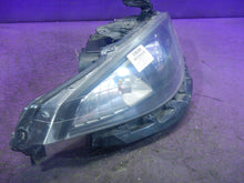 Laden Sie das Bild in den Galerie-Viewer, Frontscheinwerfer Renault Laguna II 8200354743 Xenon Rechts Headlight SCH8615795014tm