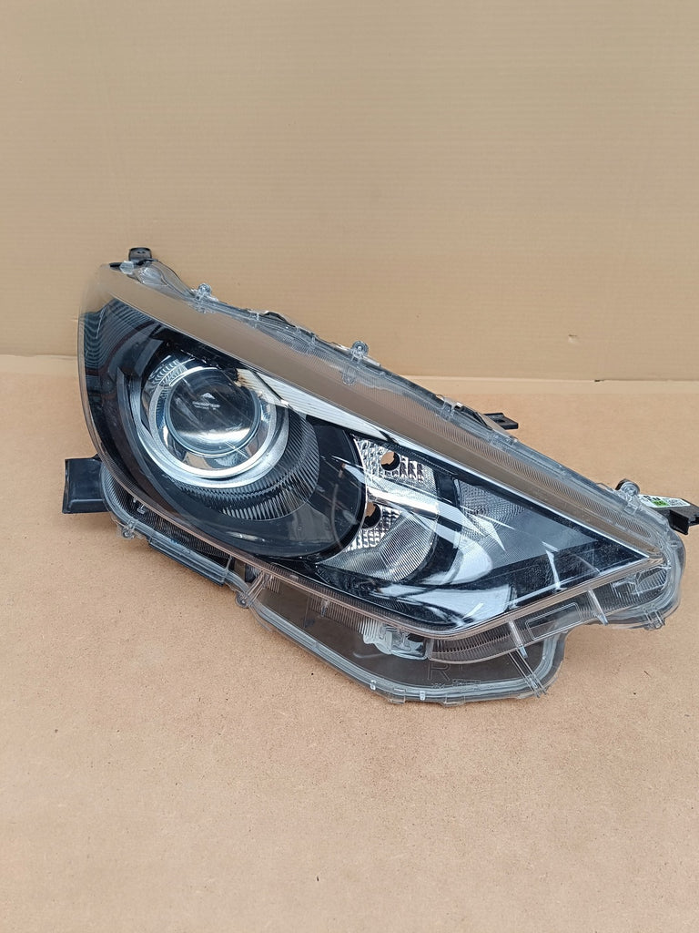 Frontscheinwerfer Toyota Yaris Rechts Scheinwerfer Headlight