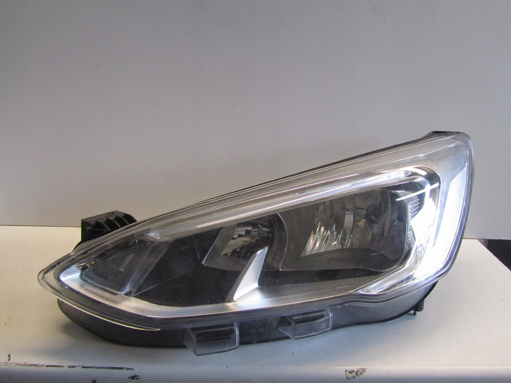 Frontscheinwerfer Ford Focus JX7B-13W030-AE Links Scheinwerfer Headlight