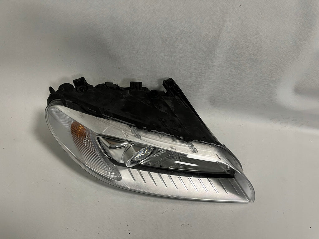 Frontscheinwerfer Volvo V70 III 314200014 LED Ein Stück (Rechts oder Links)