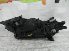 Laden Sie das Bild in den Galerie-Viewer, Frontscheinwerfer Mitsubishi Outlander III 8301C8-54 Rechts Headlight