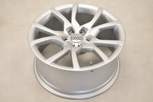 Laden Sie das Bild in den Galerie-Viewer, 4x Alufelge 18 Zoll 8.5" 5x112 29ET Glanz Silber 8T0601025E Audi A5 Rim Wheel FEL5430853956ro