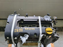 Load image into Gallery viewer, Motor Opel Corsa E B12XEL 1.2 69PS 51kW Benzin Engine Unkomplett MOT1164447448vt