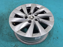 Load image into Gallery viewer, 1x Alufelge 16 Zoll 7.0" 5x112 43ET 3P0601025 Skoda Superb I Rim Wheel FEL7715531085cz