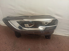 Load image into Gallery viewer, Frontscheinwerfer Renault Kadjar 260101637 Full LED Rechts Headlight SCH4442366483tl