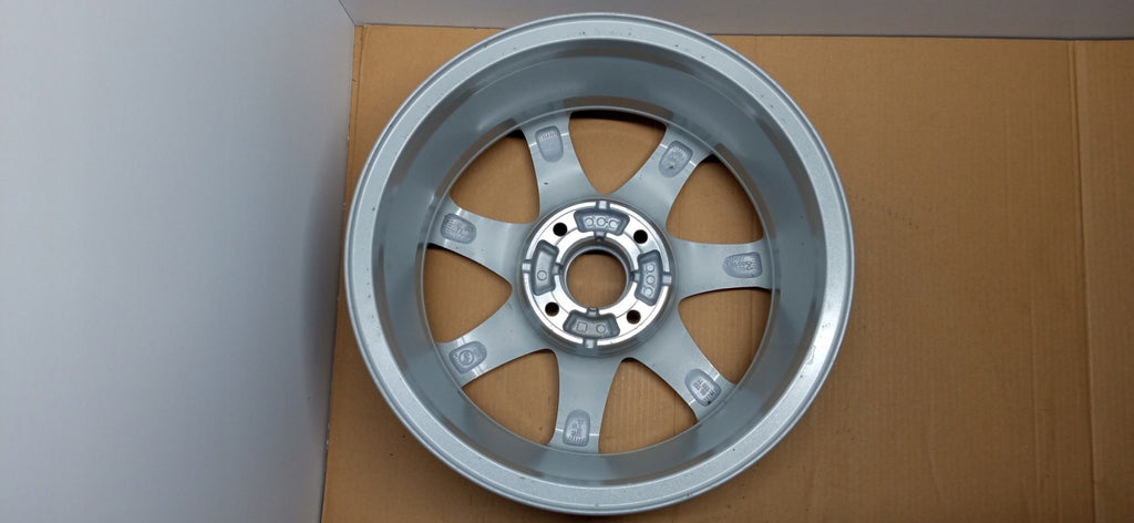 1x Alufelge 15 Zoll 6.0" 4x108 23ET Glanz Silber 9673773577 Peugeot 208 FEL5812710565eg