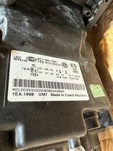 Laden Sie das Bild in den Galerie-Viewer, Frontscheinwerfer VW Polo 6c1 6C1941035 Full LED Links Scheinwerfer Headlight SCH1112276133vp