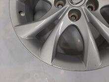 Load image into Gallery viewer, 1x Alufelge 17 Zoll 7.0&quot; 5x114.3 52 5ET Glanz Silber 9965467070 Mazda 3 5