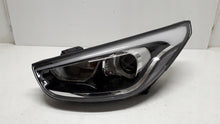 Laden Sie das Bild in den Galerie-Viewer, Frontscheinwerfer Hyundai Ix35 92101-2S Xenon Links Scheinwerfer Headlight