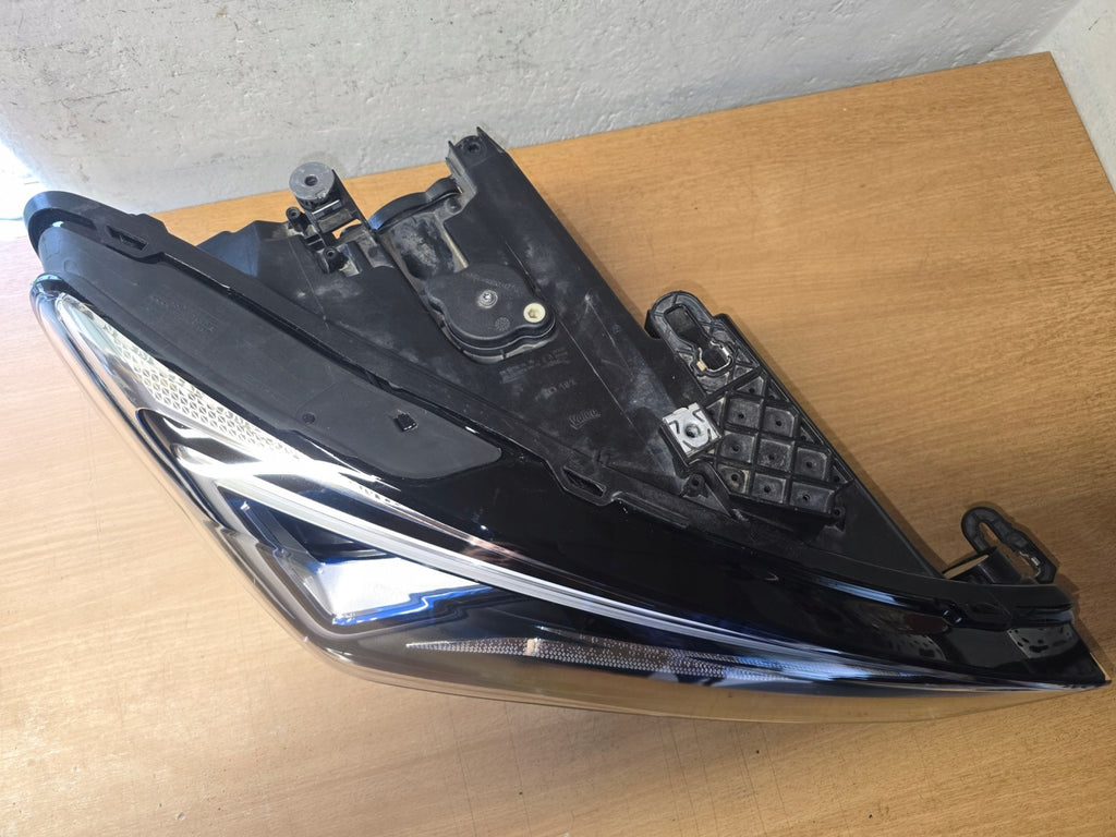 Frontscheinwerfer Seat Leon 5FB941008J 90188326 Rechts Scheinwerfer Headlight SCH9424320310jg