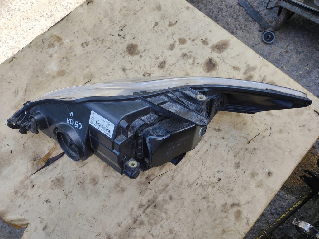 Frontscheinwerfer Ford Mondeo LED Rechts Scheinwerfer Headlight