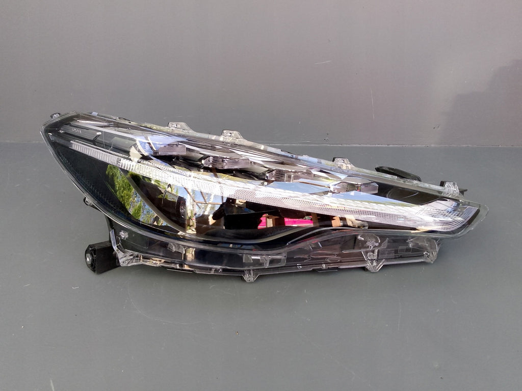 Frontscheinwerfer Toyota Corolla Rechts Scheinwerfer Headlight SCH4161311530ud