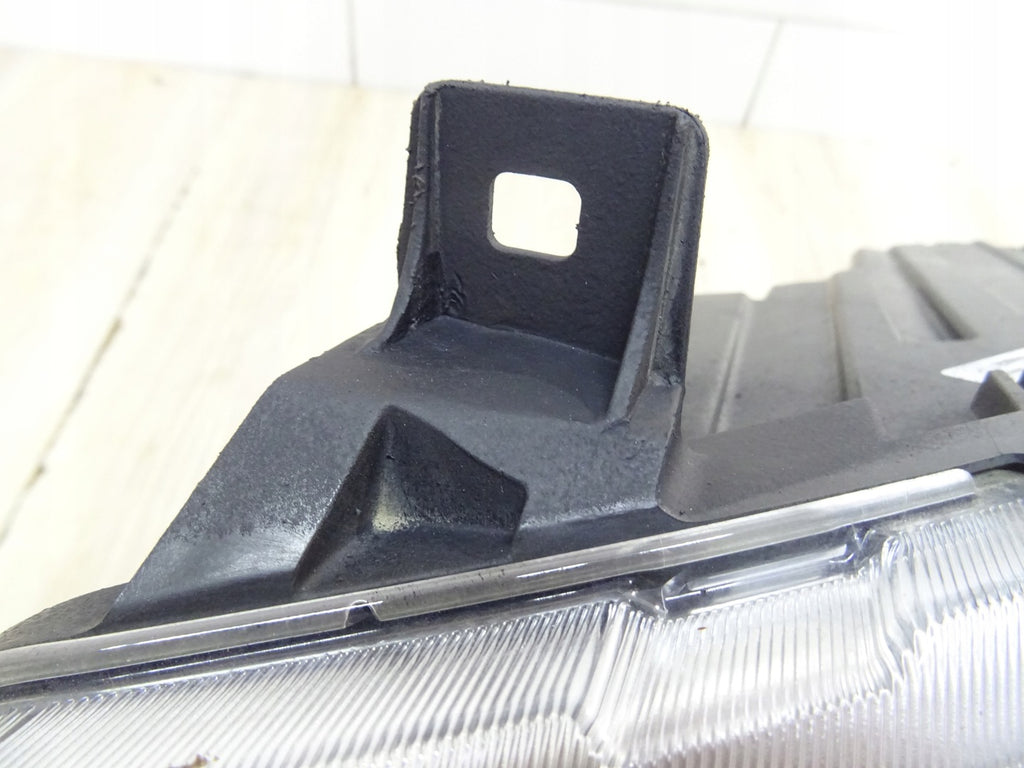Frontscheinwerfer Mercedes-Benz Sprinter A9109060000 Links Headlight SCH4395729475qo