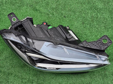 Load image into Gallery viewer, Frontscheinwerfer Maserati Ghibli 00670100984 Rechts Scheinwerfer Headlight SCH7105501732yt
