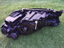 Laden Sie das Bild in den Galerie-Viewer, Frontscheinwerfer BMW 5A3CE92-04 LED Rechts Scheinwerfer Headlight SCH5678956144zl