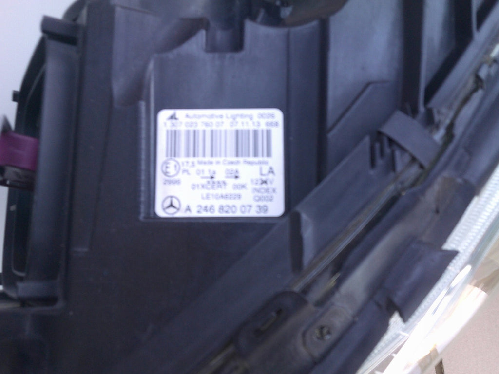 Frontscheinwerfer Mercedes-Benz A2468200739 A2468207861 Rechts oder Links SCH9882999579hq