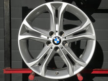 Laden Sie das Bild in den Galerie-Viewer, 4x Alufelge 18 Zoll 7.0" 5x112 22ET Glanz Silber 6876918 BMW X3 G01 G02 FEL1073992410fv