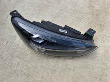Laden Sie das Bild in den Galerie-Viewer, Frontscheinwerfer Ford Focus MX7B-13E014-EB Rechts Scheinwerfer Headlight SCH7155463265um