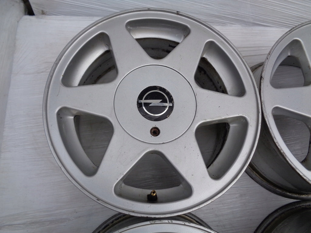4x Alufelge 15 Zoll 7.0" 5x110 33ET 42428 Opel Omega A Vectra Zafira Rim Wheel