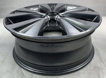 Load image into Gallery viewer, 1x Alufelge 17 Zoll 6.5&quot; 5x114.3 54ET 52910-1P750 Kia Venga Rim Wheel