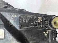 Laden Sie das Bild in den Galerie-Viewer, Frontscheinwerfer Audi Q3 83A941033 Full LED Links Scheinwerfer Headlight