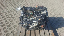 Load image into Gallery viewer, Motor Citroën Peugeot Berlingo 10JBFM 1.6 EHDI 136TKm 2015 Diesel Komplett MOT4098640262nt