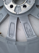 Load image into Gallery viewer, 1x Alufelge 17 Zoll 6.5" 5x100 657601025D Skoda Scala Rim Wheel FEL4447058178dy