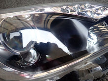 Load image into Gallery viewer, Frontscheinwerfer Toyota Yaris LED Rechts Scheinwerfer Headlight