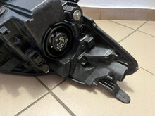 Load image into Gallery viewer, Frontscheinwerfer Toyota Yaris LED Links Scheinwerfer Headlight SCH5117194570ty