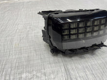 Laden Sie das Bild in den Galerie-Viewer, Frontscheinwerfer Fiat Grande 9857227680 Rechts Scheinwerfer Headlight SCH1186822607ka