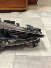 Laden Sie das Bild in den Galerie-Viewer, Frontscheinwerfer Mazda Cx5 KB8N51030 LED Rechts Scheinwerfer Headlight SCH1287047784yy