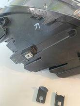 Load image into Gallery viewer, Frontscheinwerfer BMW X6 E71 Xenon Rechts Scheinwerfer Headlight SCH8721041343yx