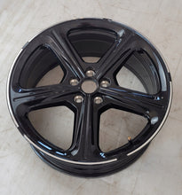 Laden Sie das Bild in den Galerie-Viewer, 1x Alufelge 18 Zoll 7.5" 5x108 50ET 32410685 32410683 Volvo Rim Wheel FEL4869845543fr