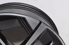 Laden Sie das Bild in den Galerie-Viewer, 1x Alufelge 17 Zoll 7.0" 5x114.3 35ET Glanz Schwarz Nissan X-Trail I Qashqai FEL2174115459pe