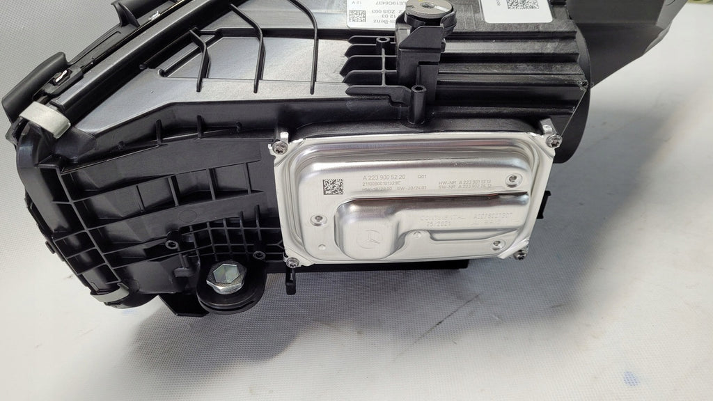 Frontscheinwerfer Mercedes-Benz W206 A2069061203 LED Rechts Headlight SCH8937726921fy