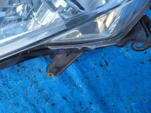Laden Sie das Bild in den Galerie-Viewer, Frontscheinwerfer Opel Astra H 1EG270370-41 Links Scheinwerfer Headlight SCH3759094230hh