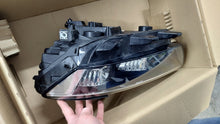 Laden Sie das Bild in den Galerie-Viewer, Frontscheinwerfer VW T Roc 2GA941035D LED Links Scheinwerfer Headlight SCH2257414121ul