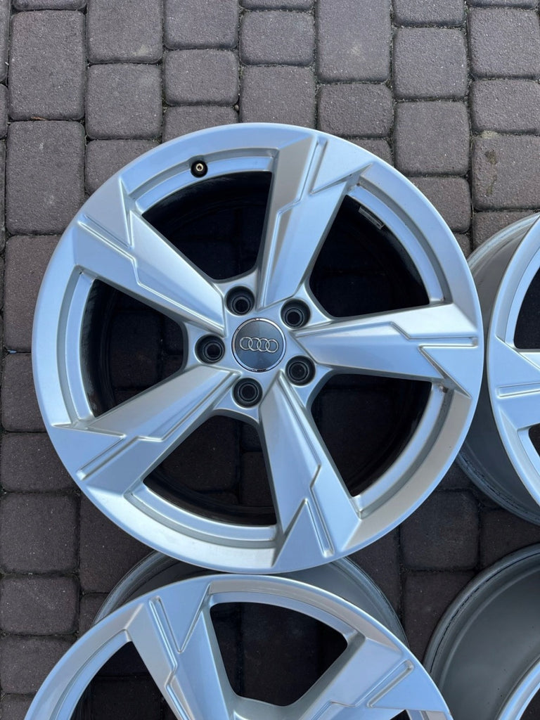 4x Alufelge 18 Zoll 8.0" 5x112 39ET Audi Rim Wheel FEL6641112163xa