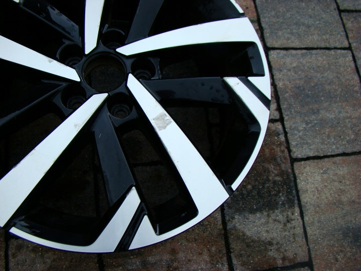 1x Alufelge 16 Zoll 6.5" 5x112 46ET VW Rim Wheel FEL8735726172qk