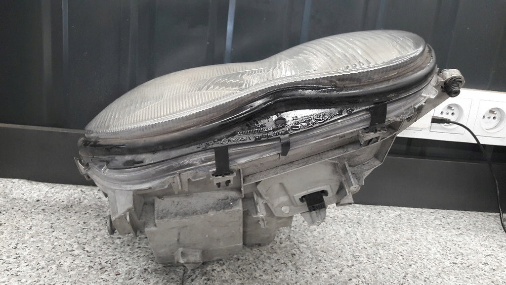 Frontscheinwerfer Mercedes-Benz W203 0301166272 Rechts Scheinwerfer Headlight SCH7642649625hs