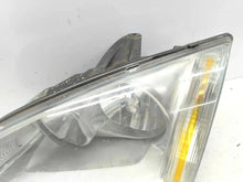 Laden Sie das Bild in den Galerie-Viewer, Frontscheinwerfer Ford Focus II 4M5113W030BC Links Scheinwerfer Headlight SCH1678569739lz